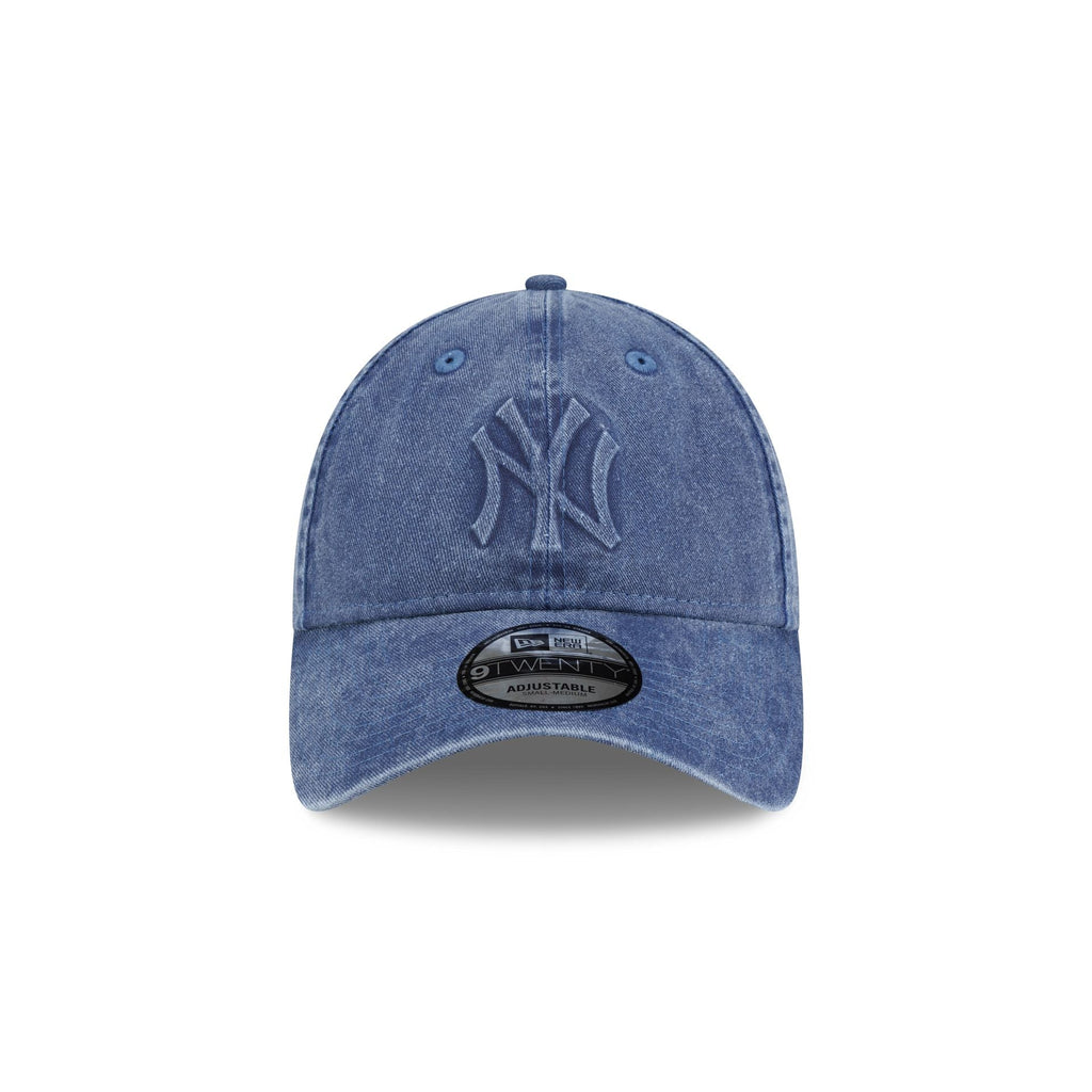 New York Yankees Embossed Logo Navy 9TWENTY Adjustable Hat