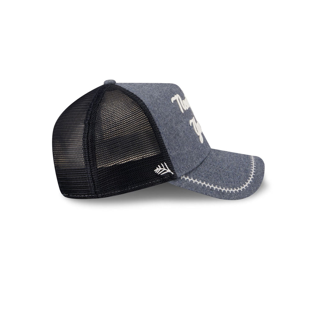 New York Yankees Navy Brushed Chambray 9FORTY A-Frame Trucker Hat
