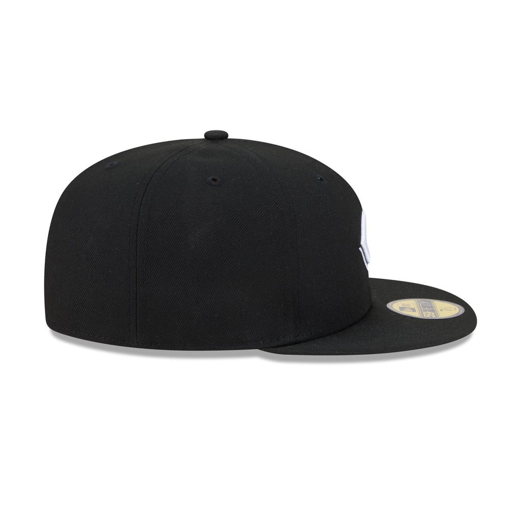 Cincinnati Reds Black and White Basic 59FIFTY Fitted Hat